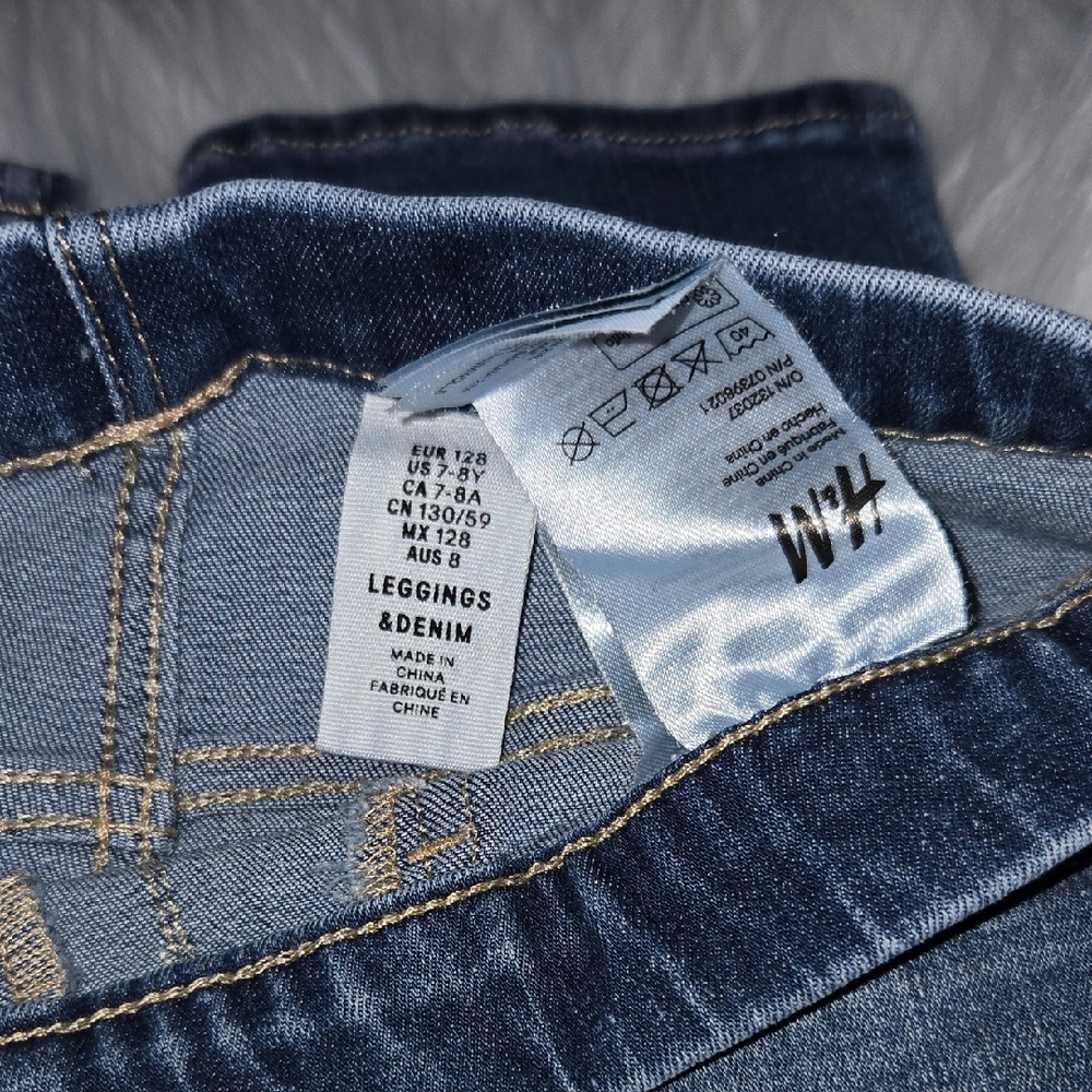 H&M Blue Unicorn Embroidered Girls Jeans- Size 7-8Y - Picture 4 of 4
